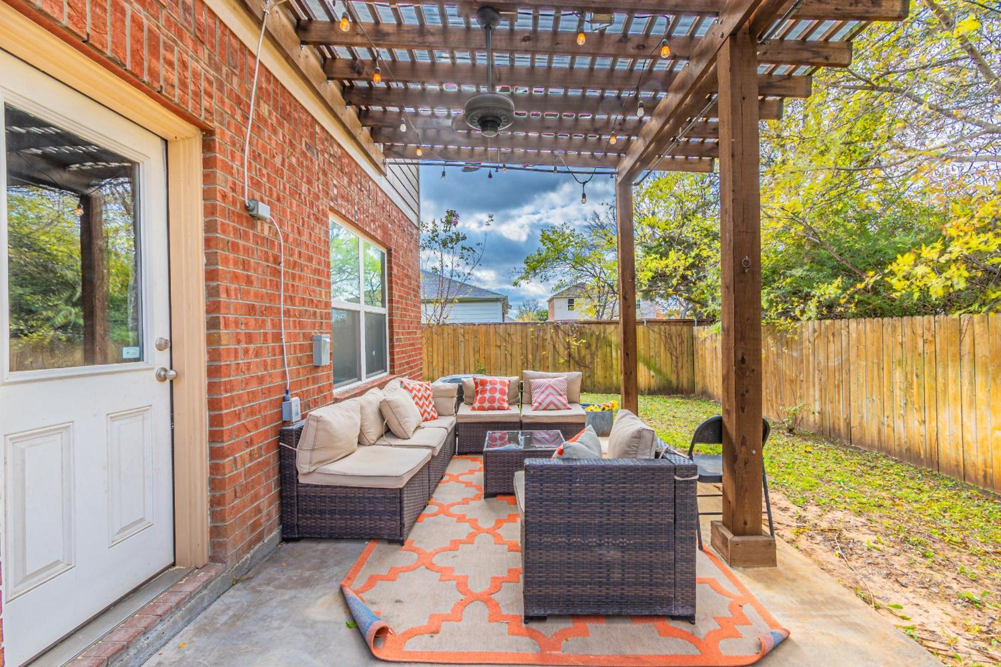 Luxury 5Br Dallas Retreat With Business Amenities - Perfect For Business Travelers, Families & Groups Exterior foto