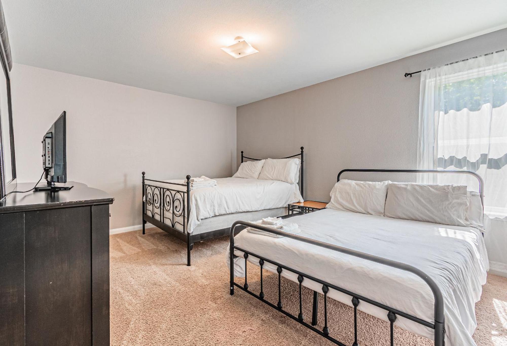 Luxury 5Br Dallas Retreat With Business Amenities - Perfect For Business Travelers, Families & Groups Exterior foto